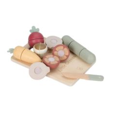 Little Dutch Roleplay Cutting Vegetables